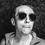 人人体育围绕简洁操作，聚焦赛事本身不断创新，回应用户的真实需求。 - 人人体育